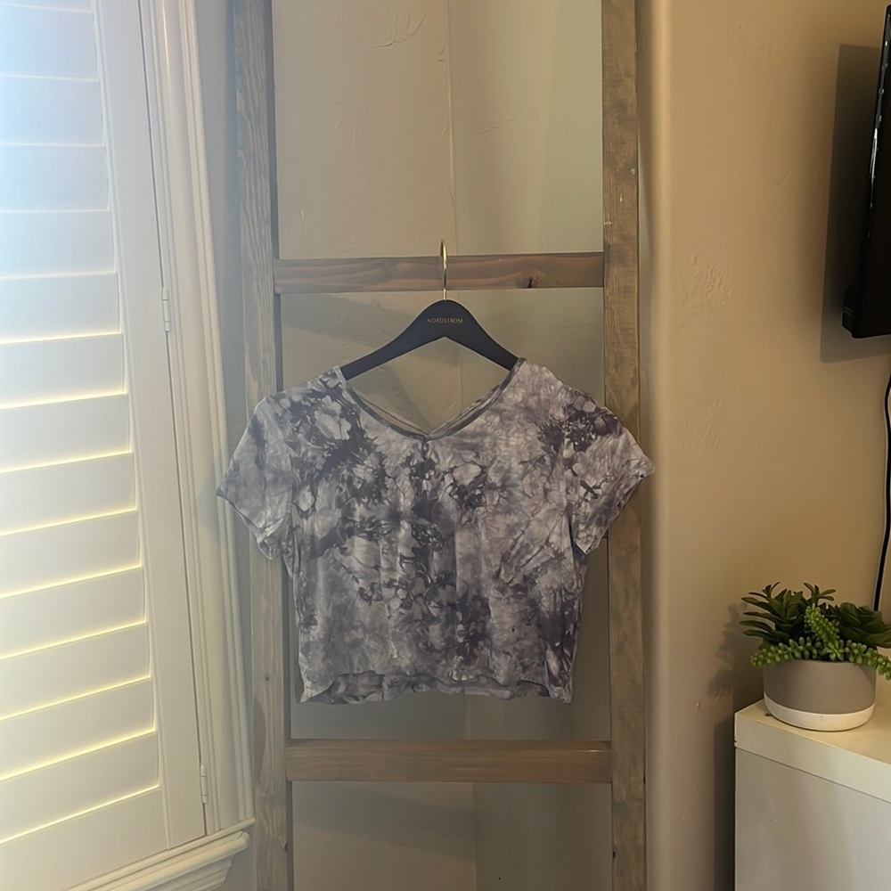 Tie-dye shirt dark and light gray.